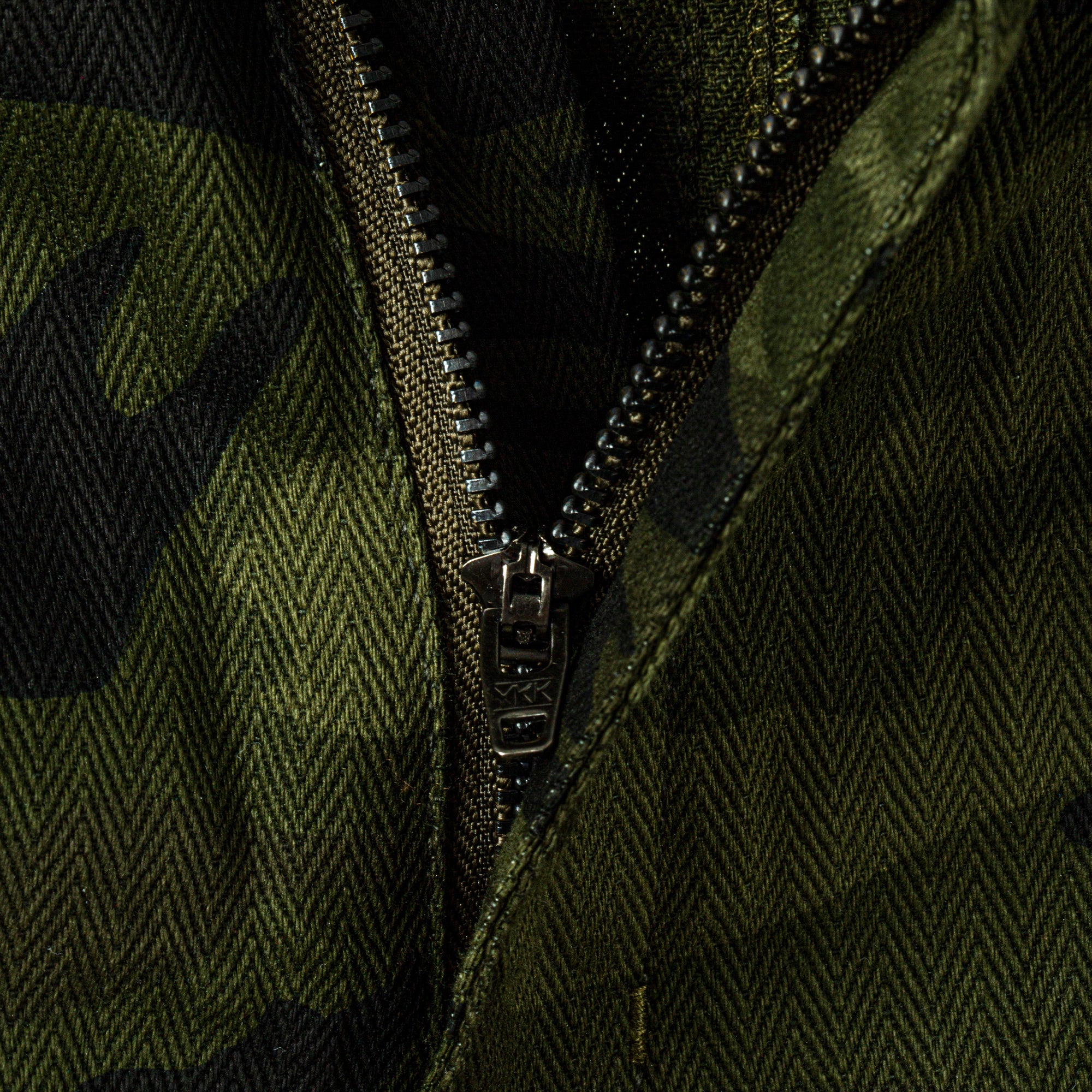 CAMO CARGO SHORTS